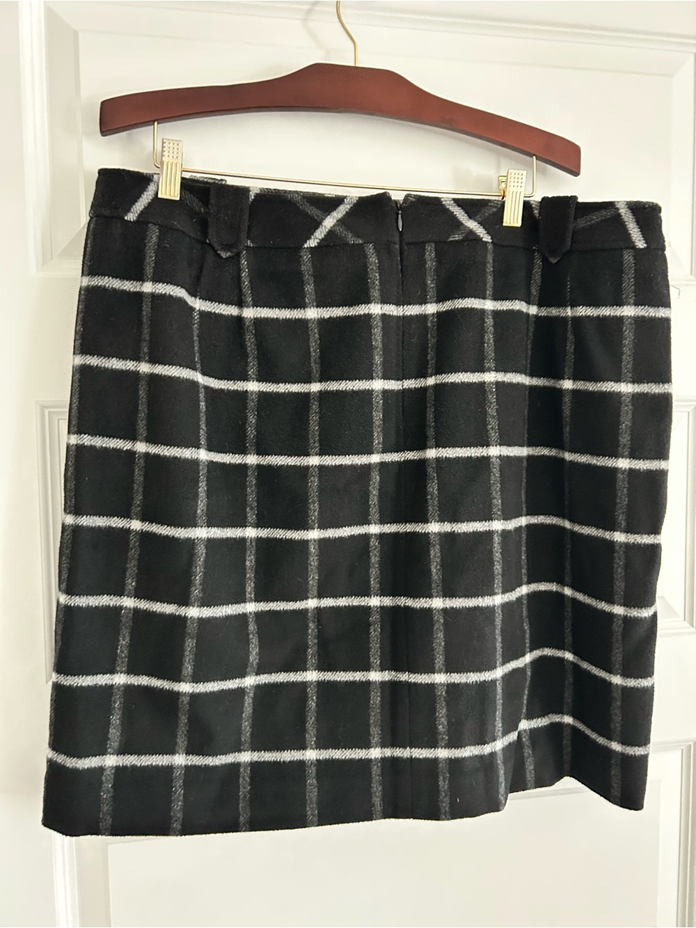 Talbots Plaid Wool Skirt Black White Size 18 - Picture 7 of 12
